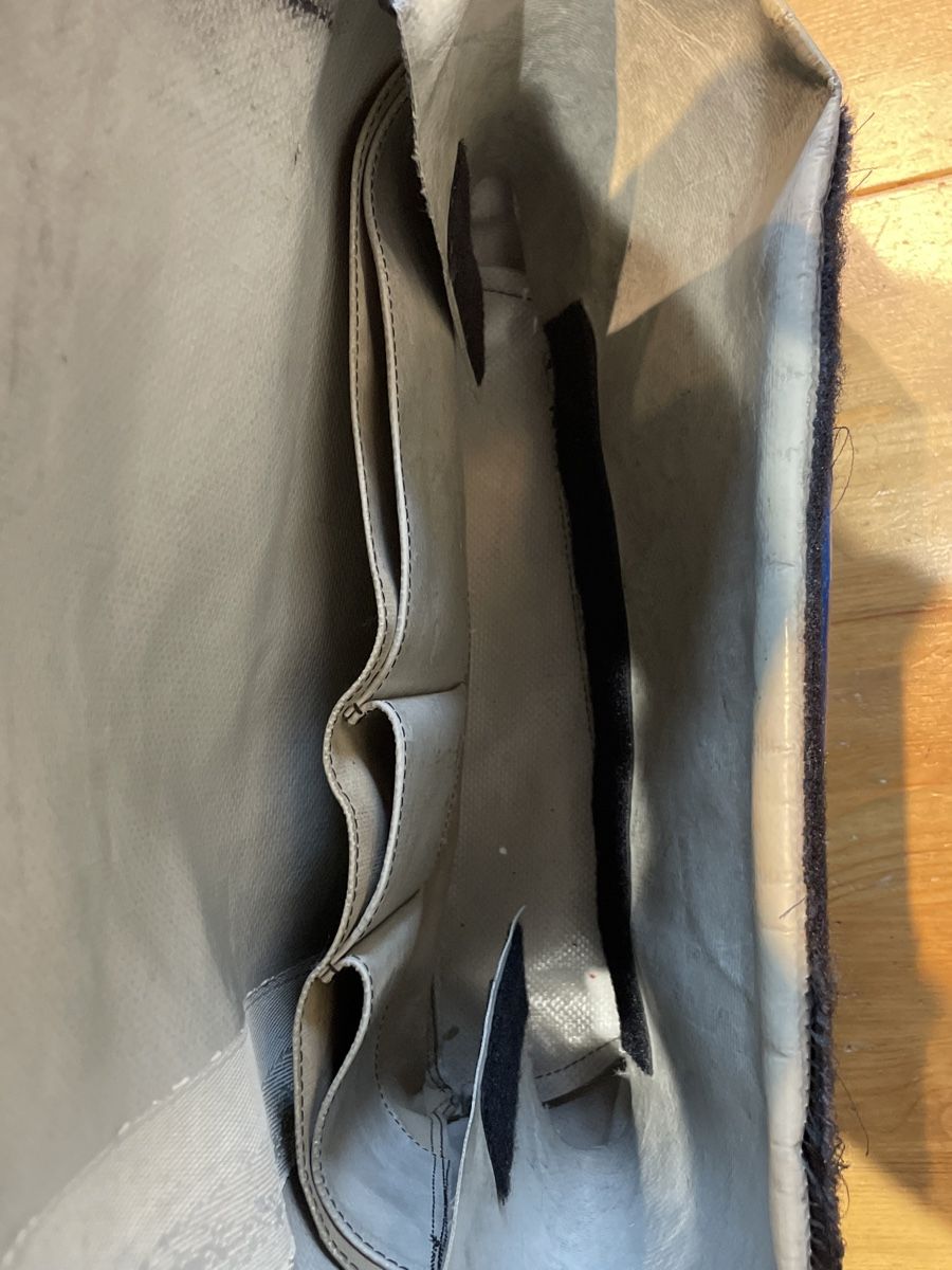 Freitag Borse: Freitag Umhänge Tasche – Usato da Uster venduto da emm_px8k 5