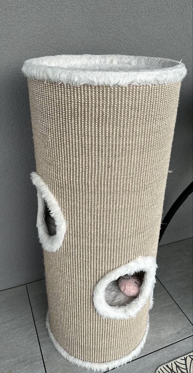 Tiragraffi: Arbre à chat comme neuve – Usato da Bulle venduto da vmarquesn