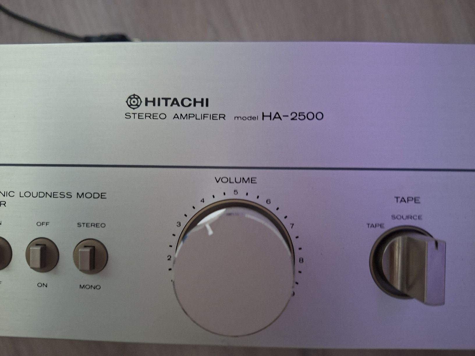 Hitachi Verstärker: HITACHI Verstärker HA-2500 – Gebraucht aus Zuchwil von iba_cf7r 1
