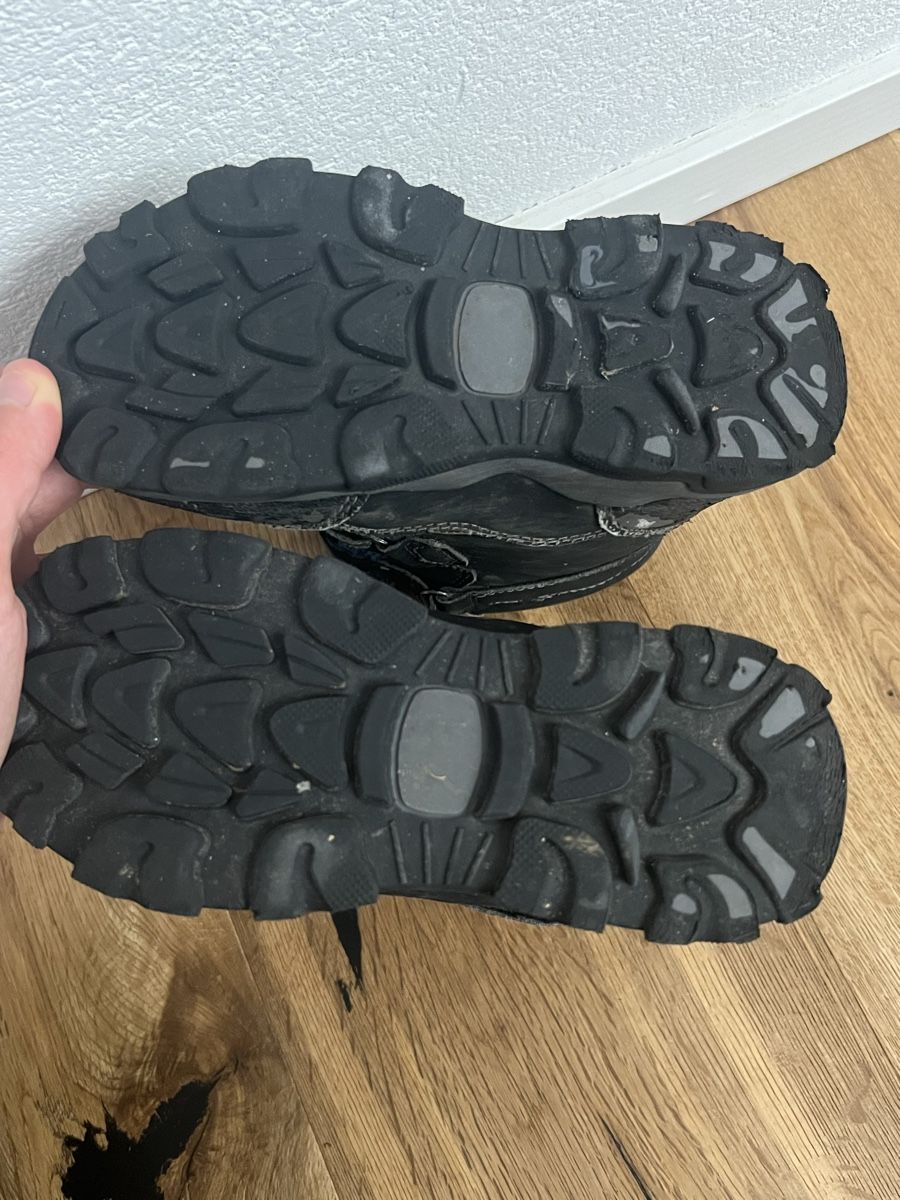 Chaussures garçon: Winterstiefel grösse 30 – D'occasion à Würenlos par Donas1991 6