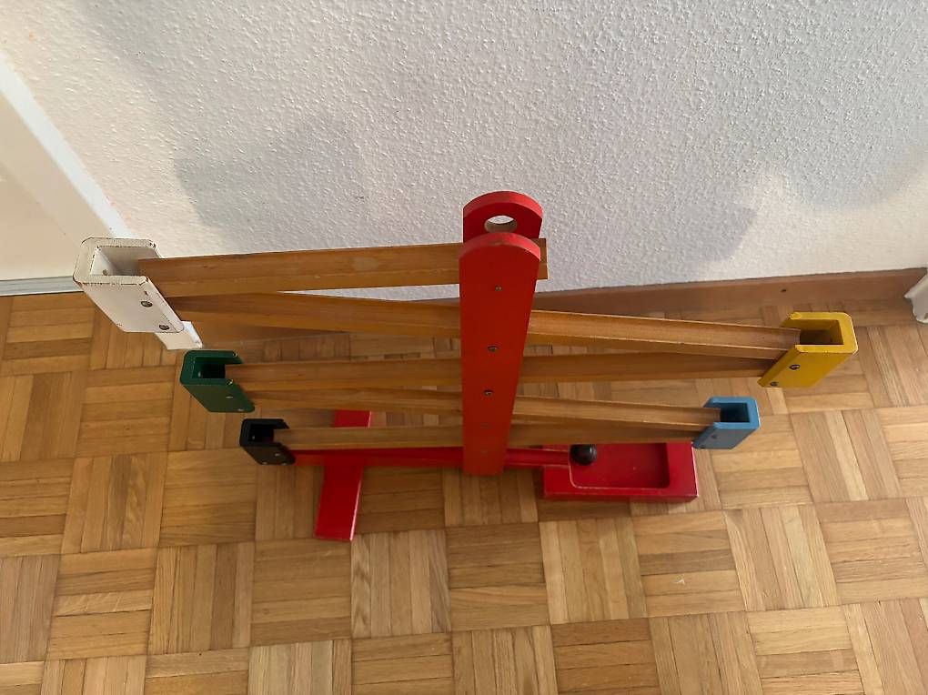 Giocattoli: Holz Kugelbahn mit Glocken – Usato da Zürich venduto da majkut 3