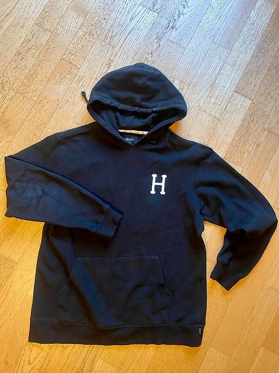 Maglioni & Felpe: HUF Hoodie/Kapuzenpulli Gr. M schwarz  – Usato da Zürich venduto da ele_hhb2