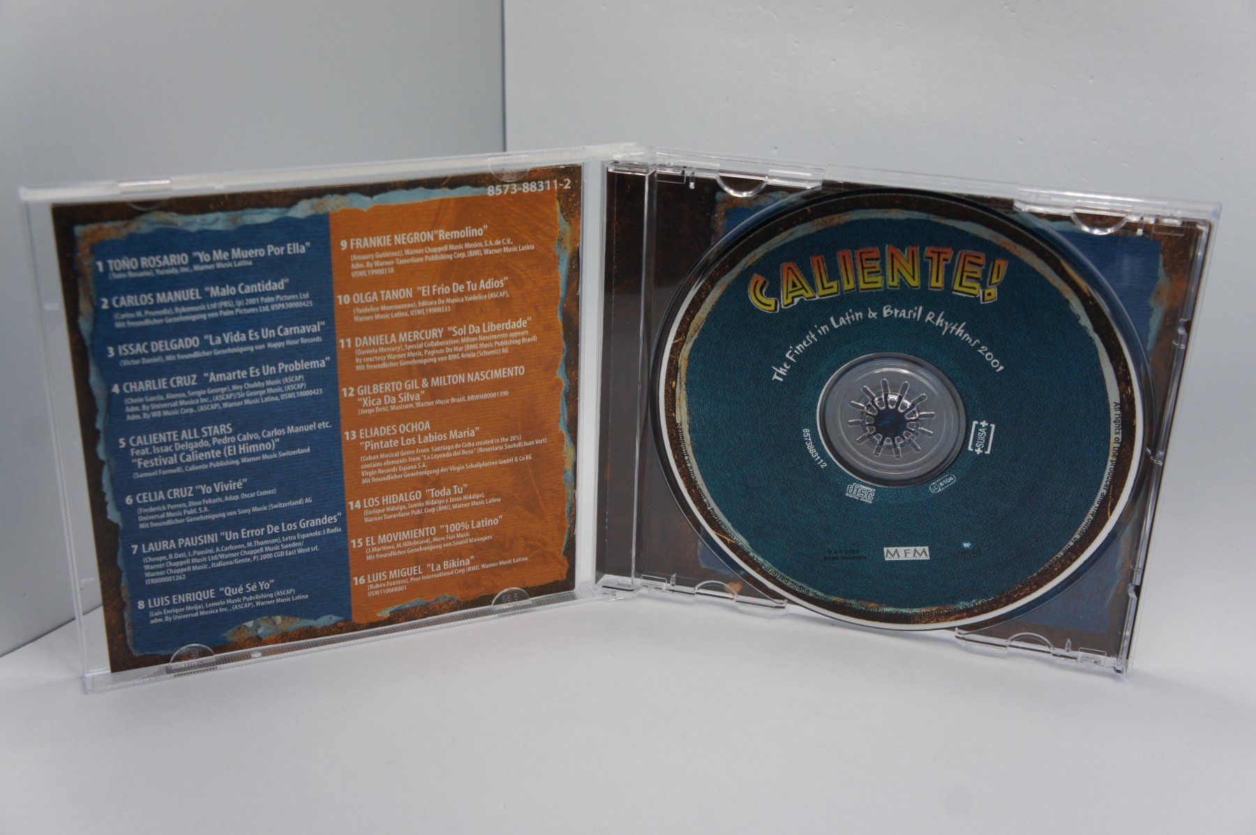 CD: Caliente Latin Brasil Rhythms 2001 Luis Miguel Gilberto Gil – Usato da Ernetschwil venduto da luisvonerni 2