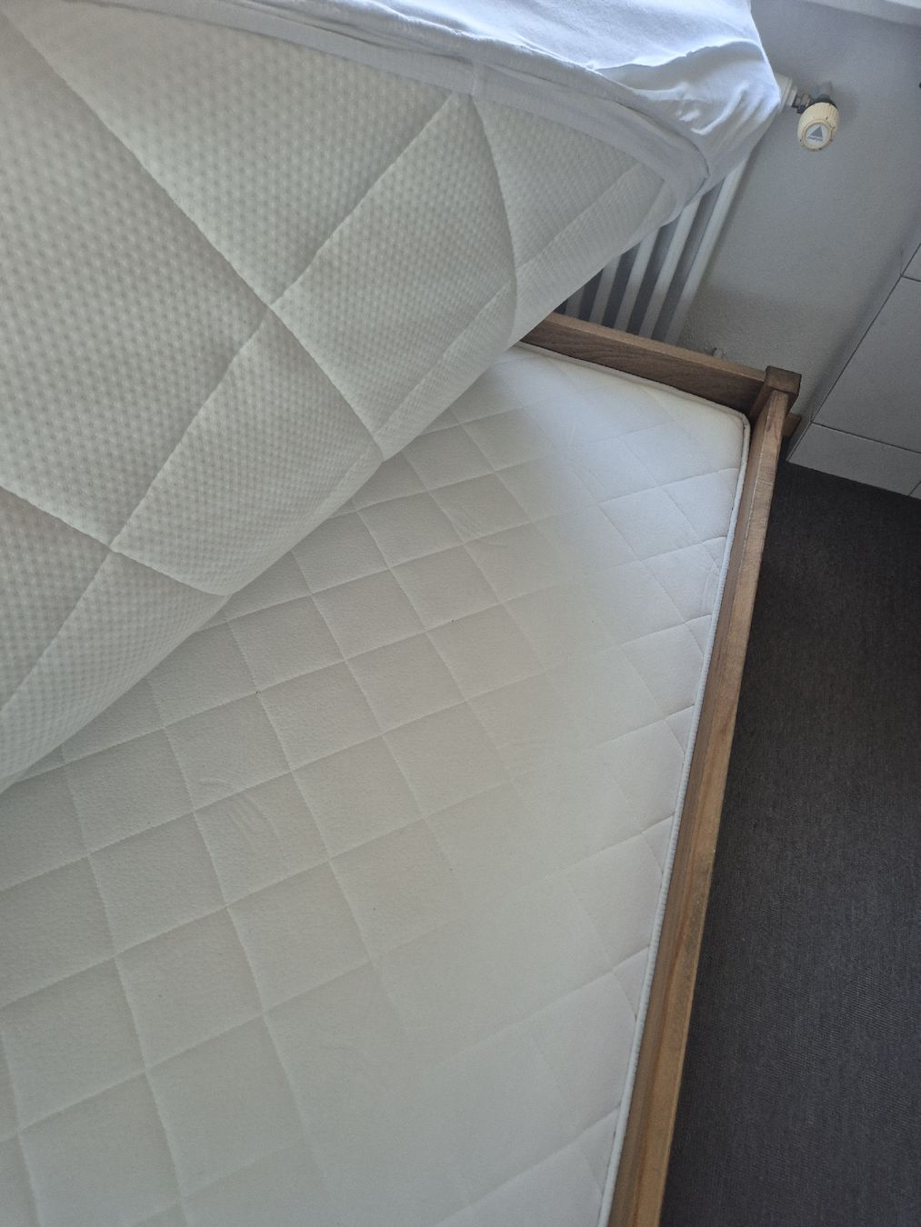 Betten: Boxspringbett 140cm – Gebraucht aus Rickenbach Sulz von wicky03 4