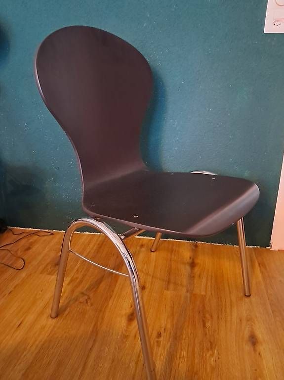 Stühle: Bistro Stühle schwarz  – Gebraucht aus Trimbach von Timewarp