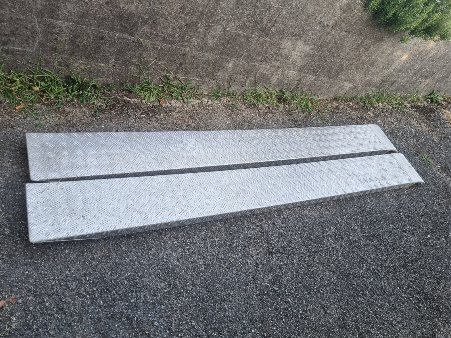 Rampe di accesso: ALU-Auffahrrampen / Rampen – Usato da Deitingen venduto da RRD2010