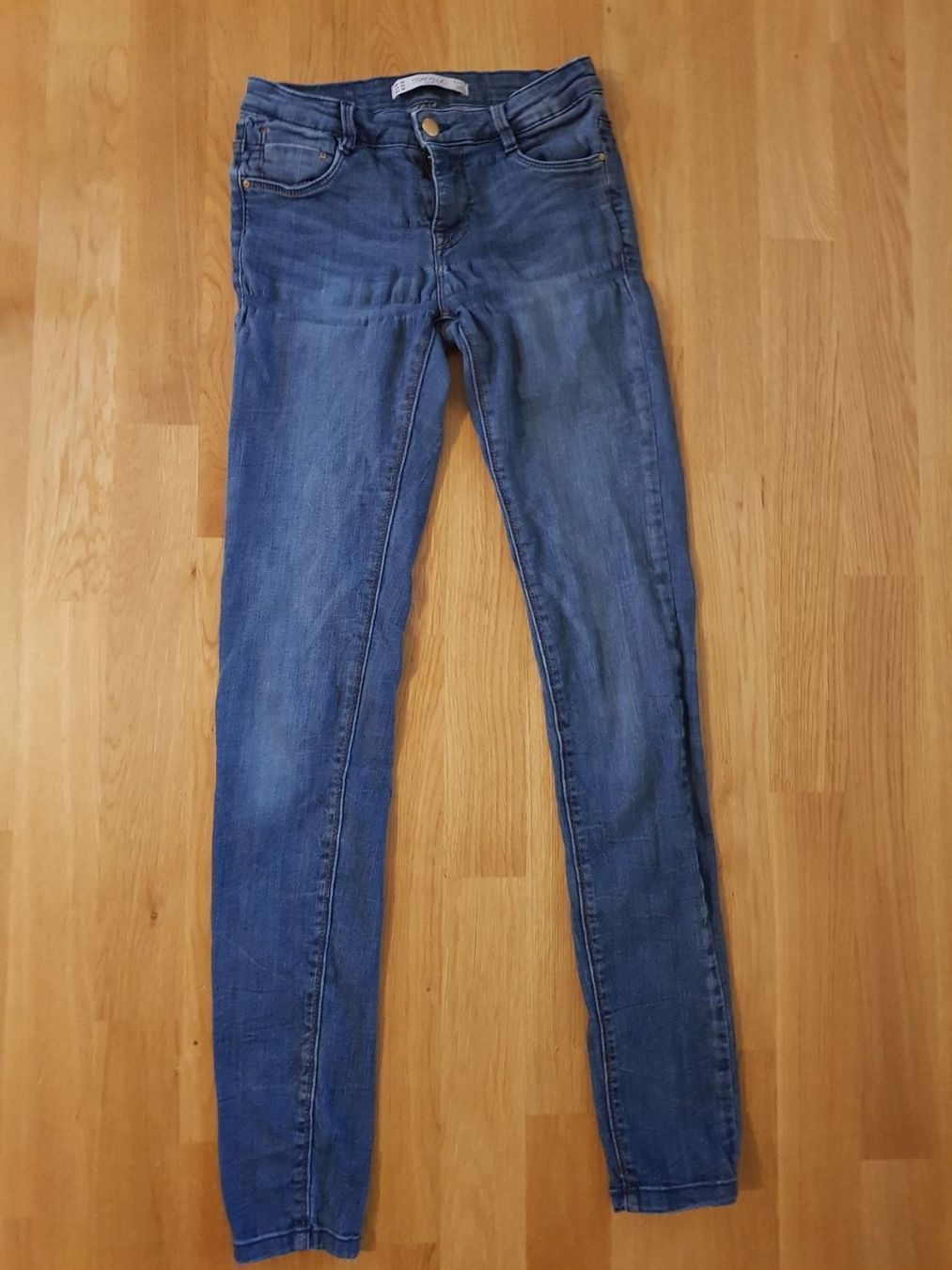 Zara Jeans: Skinny Jeans Zara – Usato da Eschenbach SG venduto da SanFranciscoCalifornia