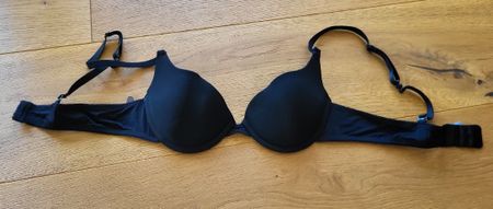 Soutien-gorge noir Moddisson, taille 70A