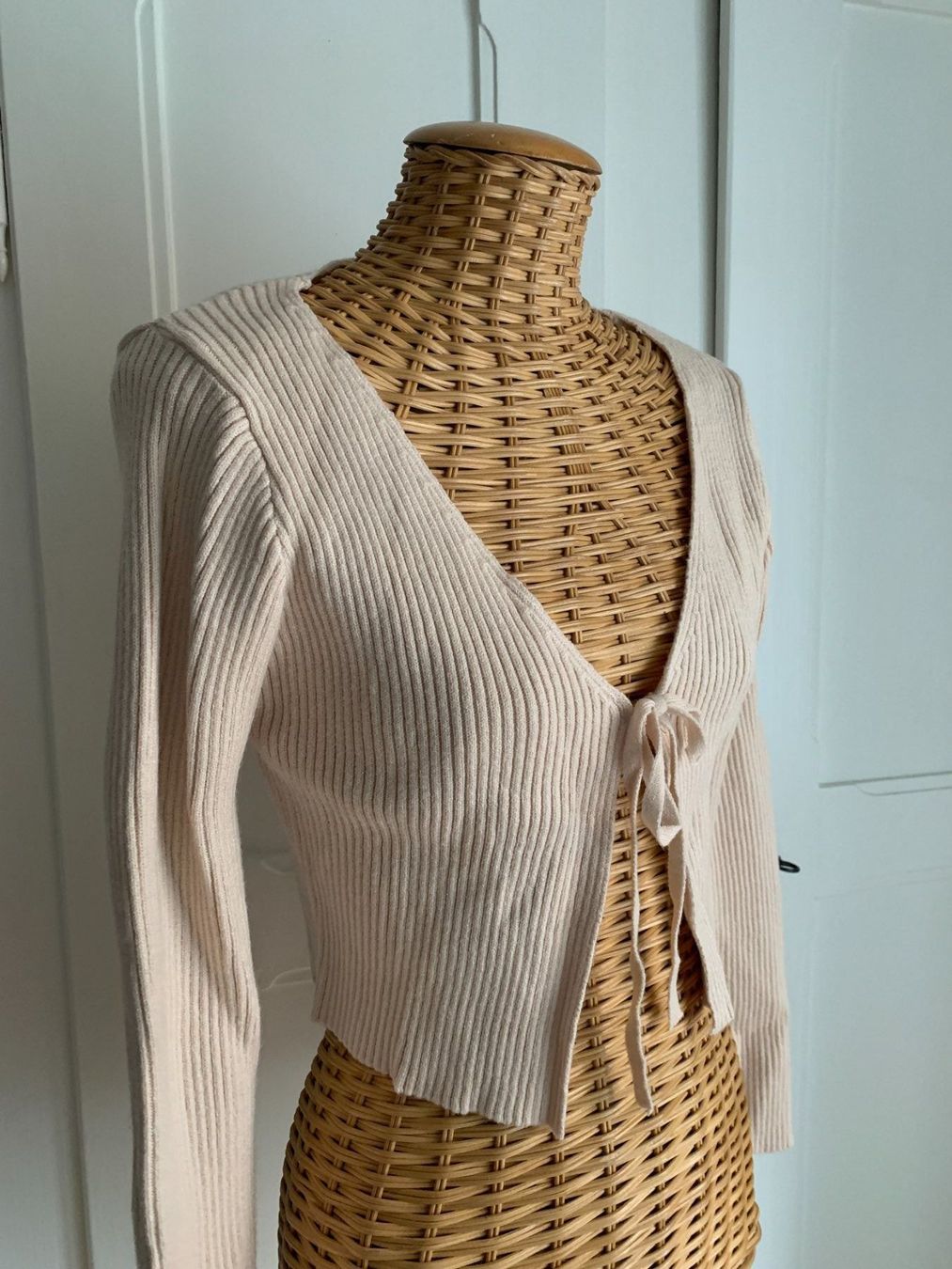 Shein Jacken: SHEIN - Jäckchen nude 38 – Gebraucht aus Zürich von Diazaio 1