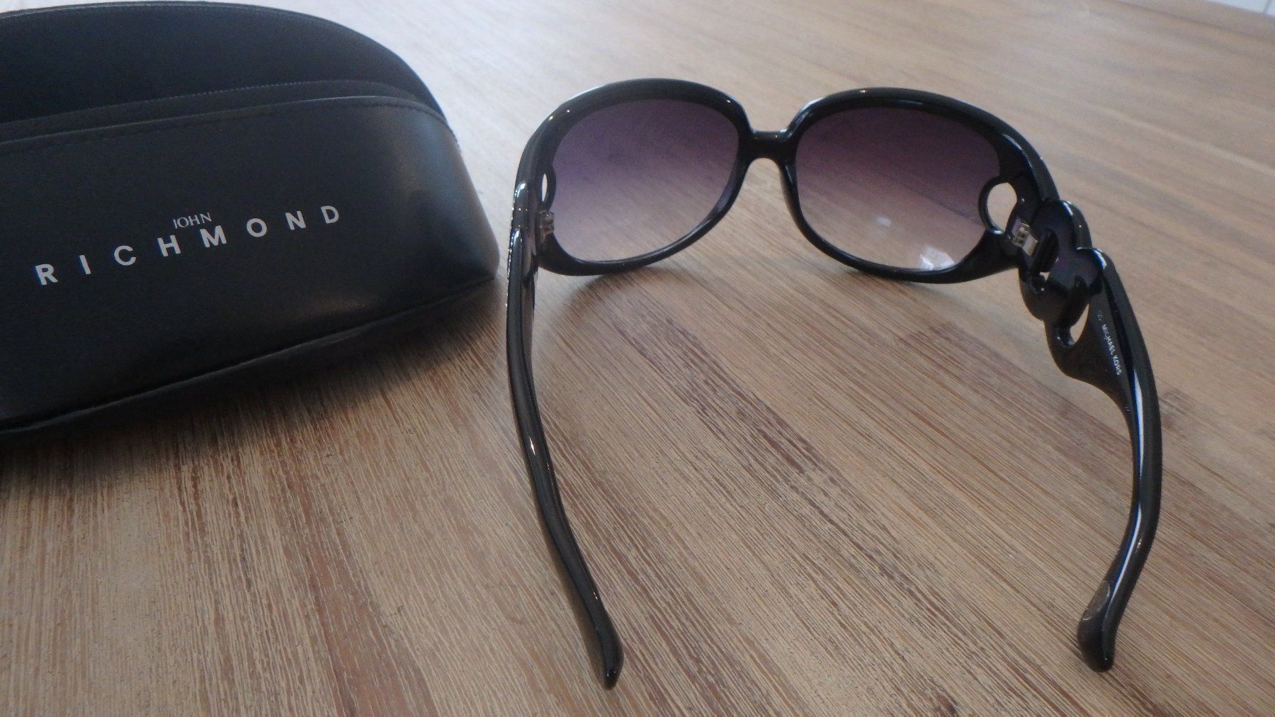 Occhiali & Lenti: John Richmond Sonnenbrille – Usato da Vaduz venduto da RapunzelLissi 1