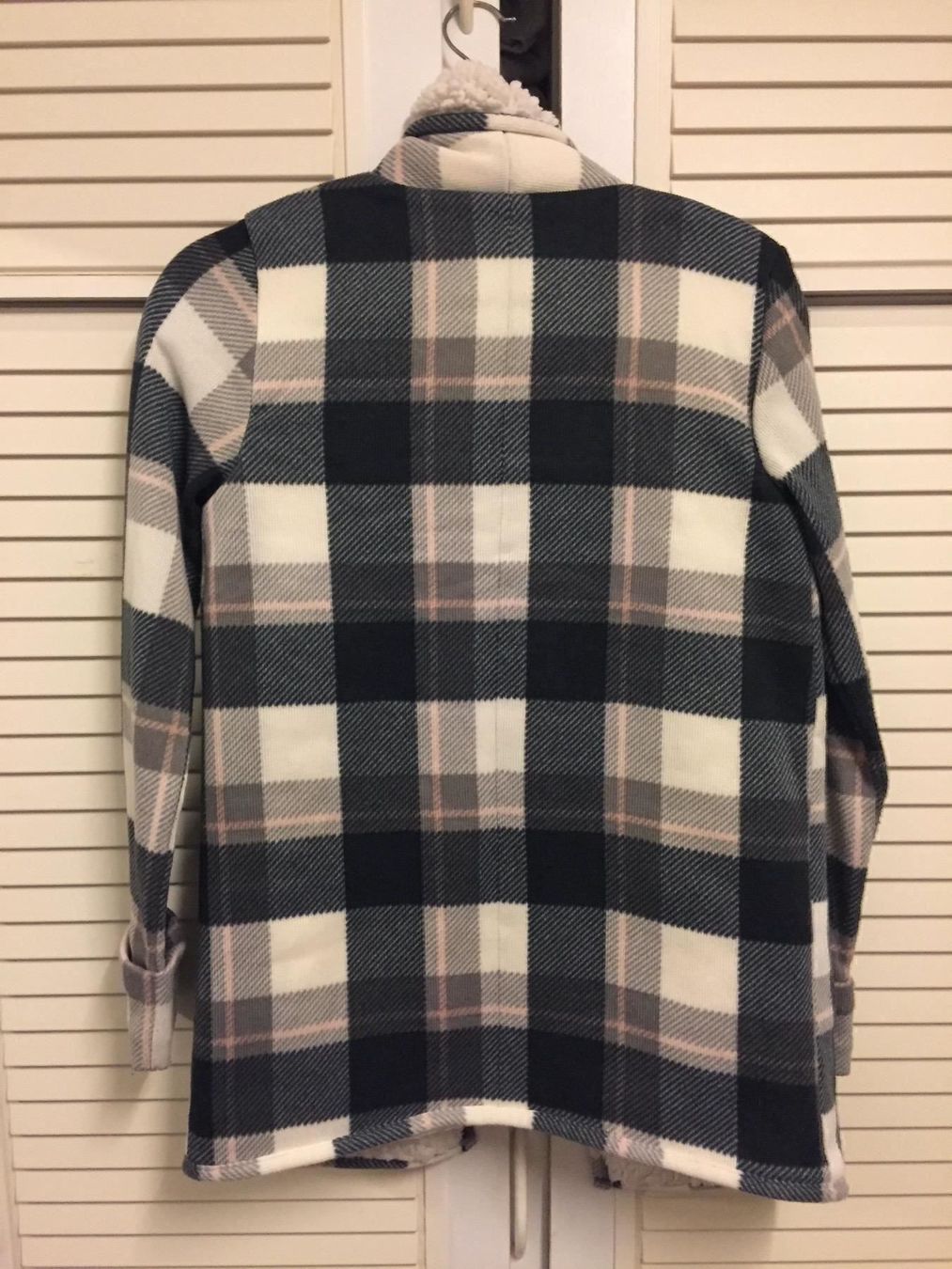 Abercrombie Giacche: Abercrombie&Fitch Jacke mit Teddyfutter – Usato da Basel venduto da Robyn20 1