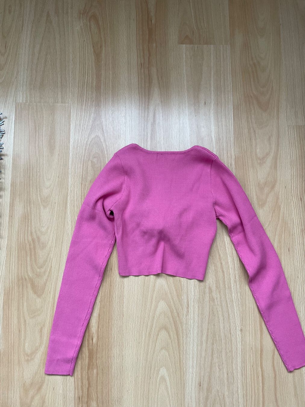 Na-kd Maglioni & Felpe: Pinker Na-kd Cropped Pullover mit Blumendetail, Gr M, neu – Nuovo (secondo la descrizione) da Zürich venduto da Pony74 5