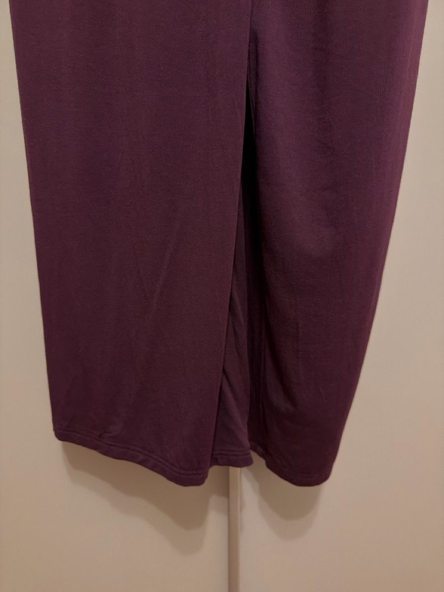 Beldona Jumpsuits: Jumpsuit Beldona - Farbe Bordeaux – Neu (gemäss Beschreibung) aus Niederhasli von Reise_Jules 4