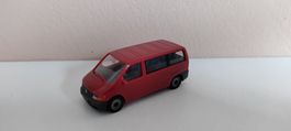 HERPA - MERCEDES-BENZ VITO | 1/87 | rot | Kleinbus 