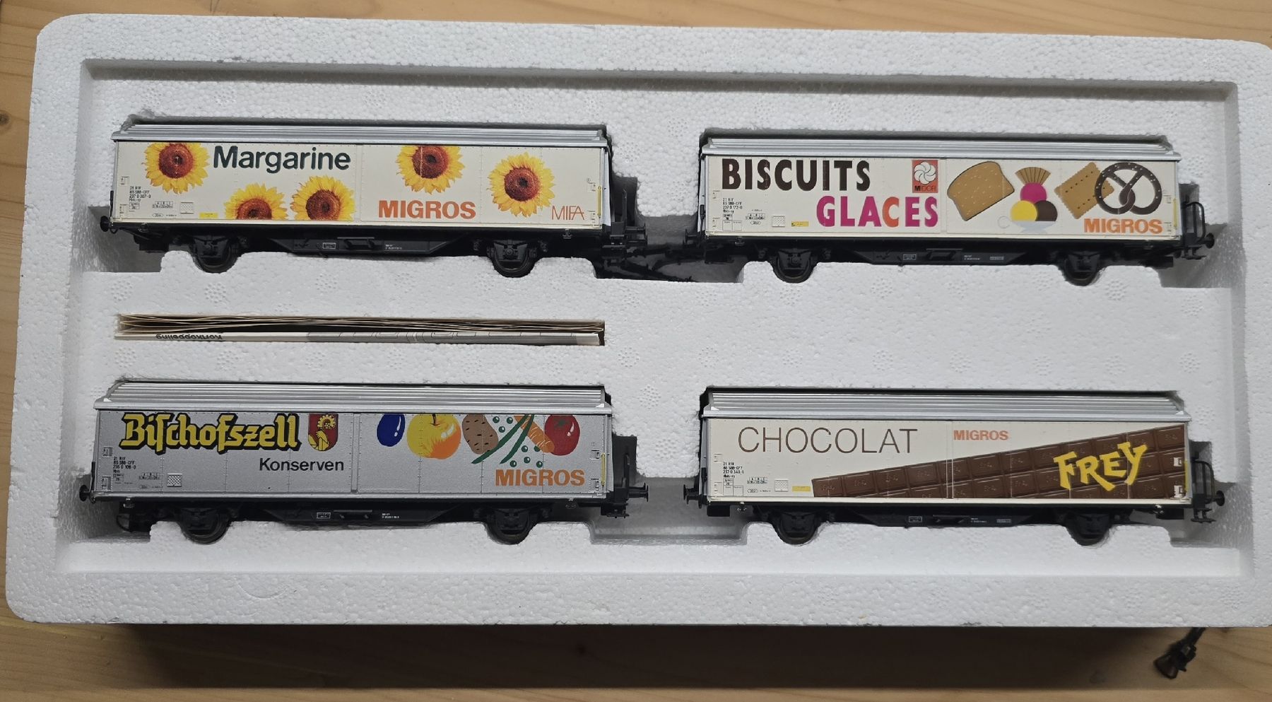 Märklin Modellini di ferrovie: coffret Marklin de 4 wagons Migros – Usato da la cibourg venduto da t-m-a