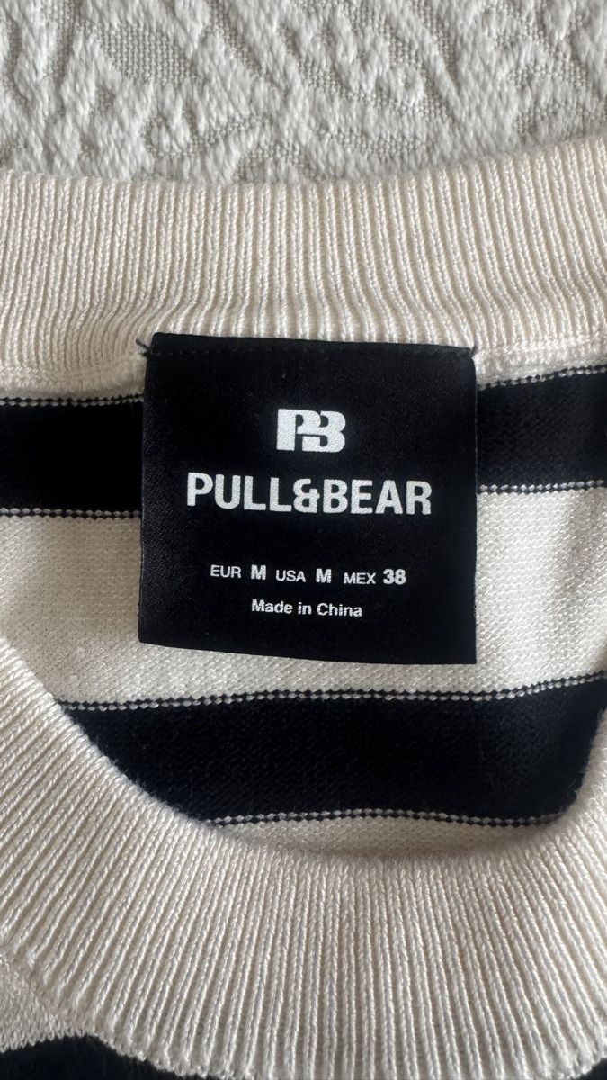 Pull&Bear T-shirts: Pull&Bear Jumper T-Shirt  – Neuf (Voir description) à Hünenberg See par Schulers 3