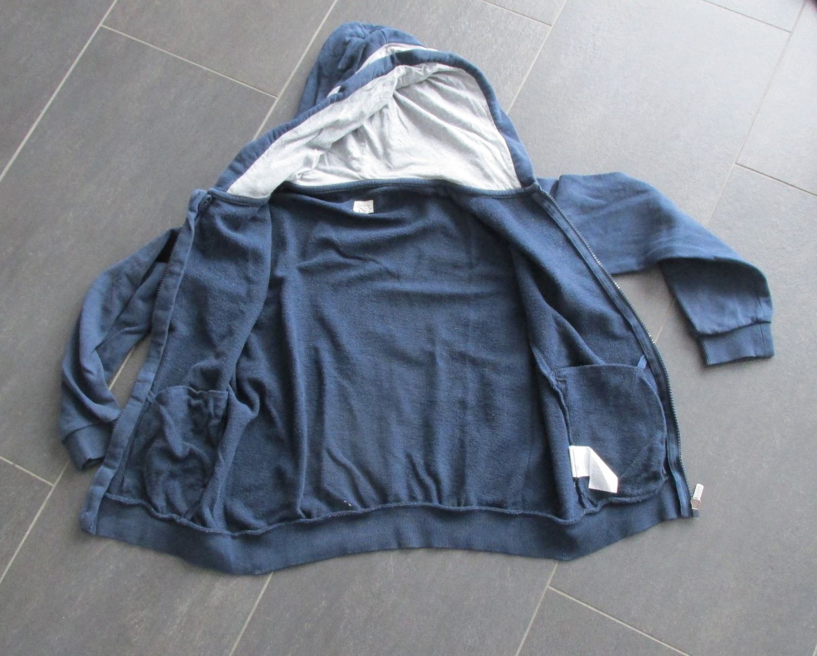 Pulls et sweat-shirts: Pullover Gr. 140 – D'occasion à Oberegg par Roberto24 2