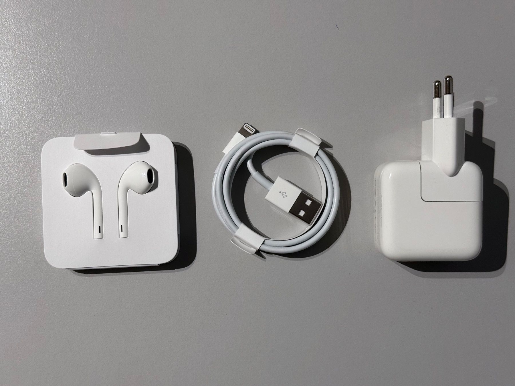 Apple Portables: IPhone SE, 2021 64 GB – D'occasion à Adliswil par Naxos 4