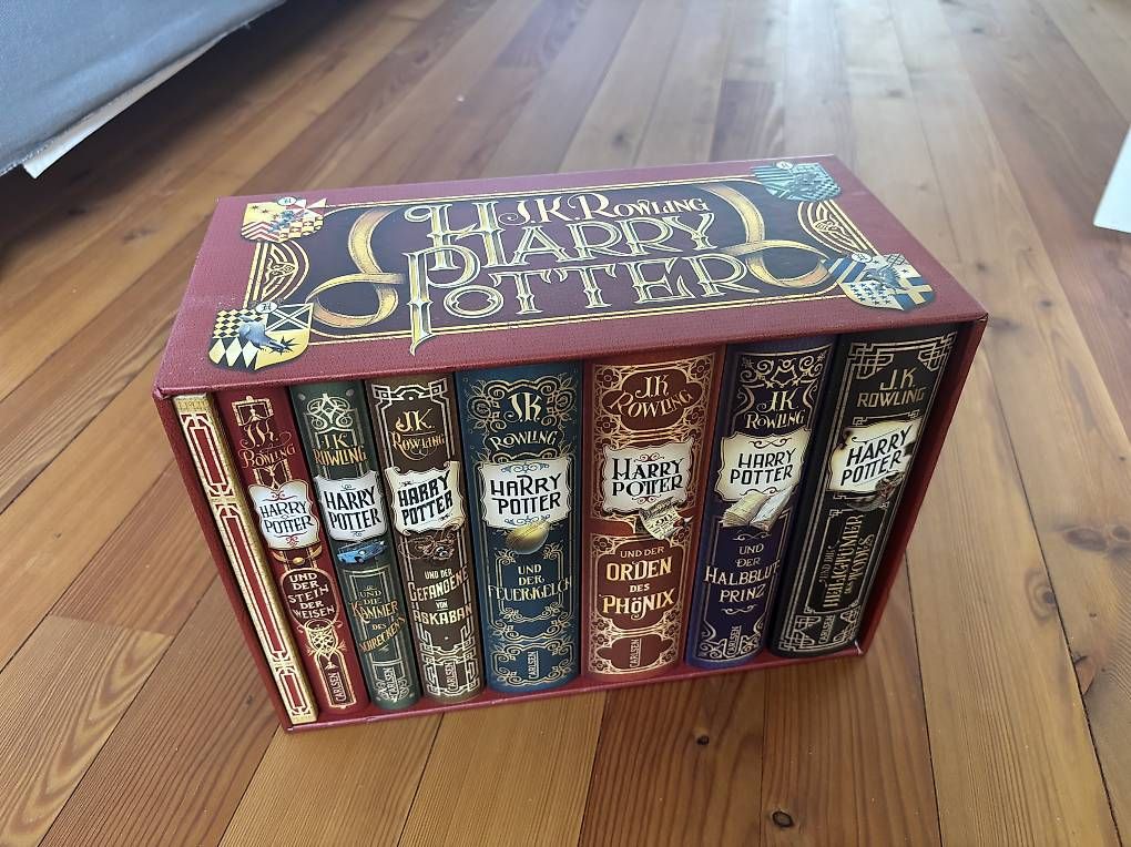 Bücher: Harry Potter Jubiläumsedition – Gebraucht aus Thun von gaelherzog