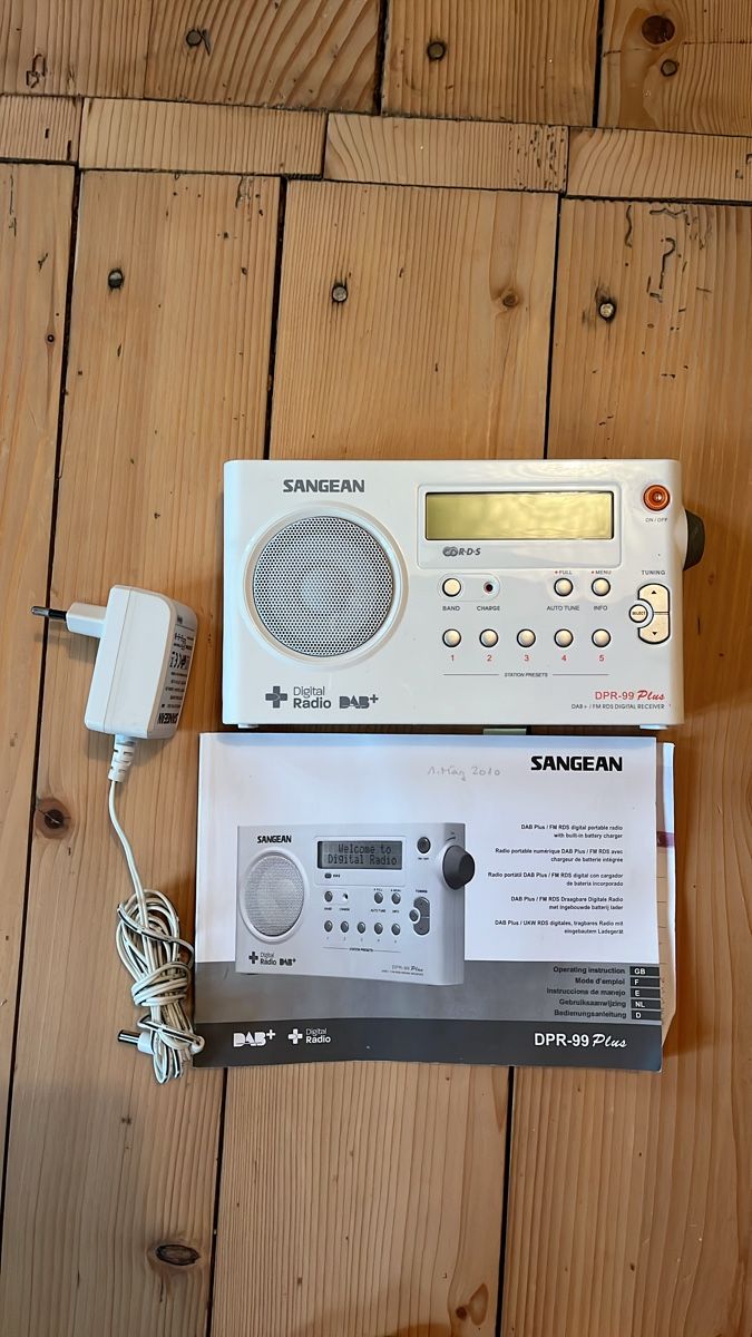 Sangean Radio: Sangean DPR-99 Plus DAB+/FM RDS Digitalradio – Usato da Fischenthal venduto da luc_82dg