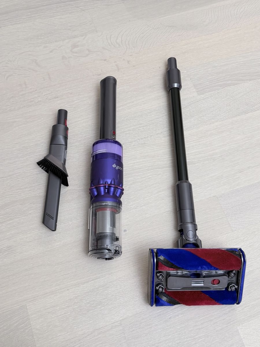 Dyson Staubsauger & Zubehör: Dyson Vacuum Cleaner Omni-glide – Gebraucht aus Zürich von grace89