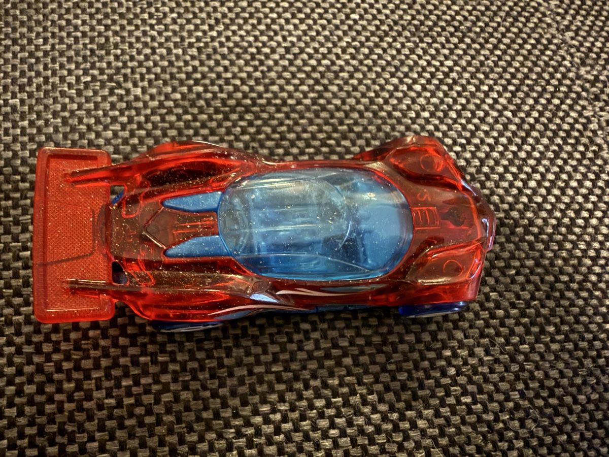 Hot Wheels Modellini d'auto: 2 Hot Wheels von Mattel – Usato da Buchs SG venduto da and_d8tp 3