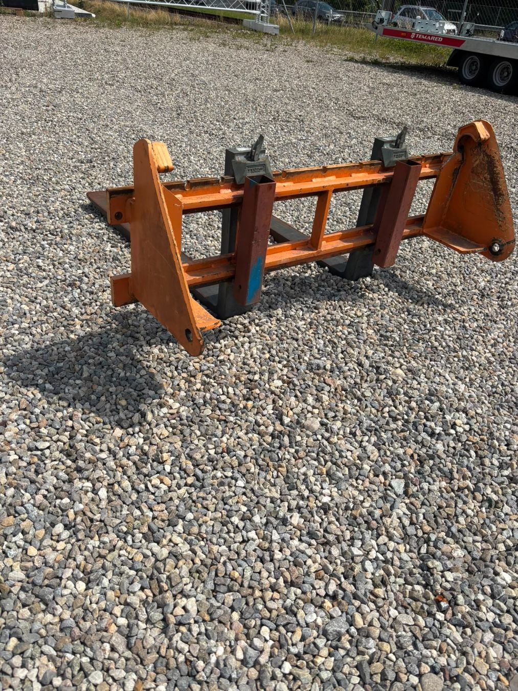 Tutti gli attrezzi: Paletten Gabel Hauer – Usato da Wolhusen venduto da Amrhyn6110 1