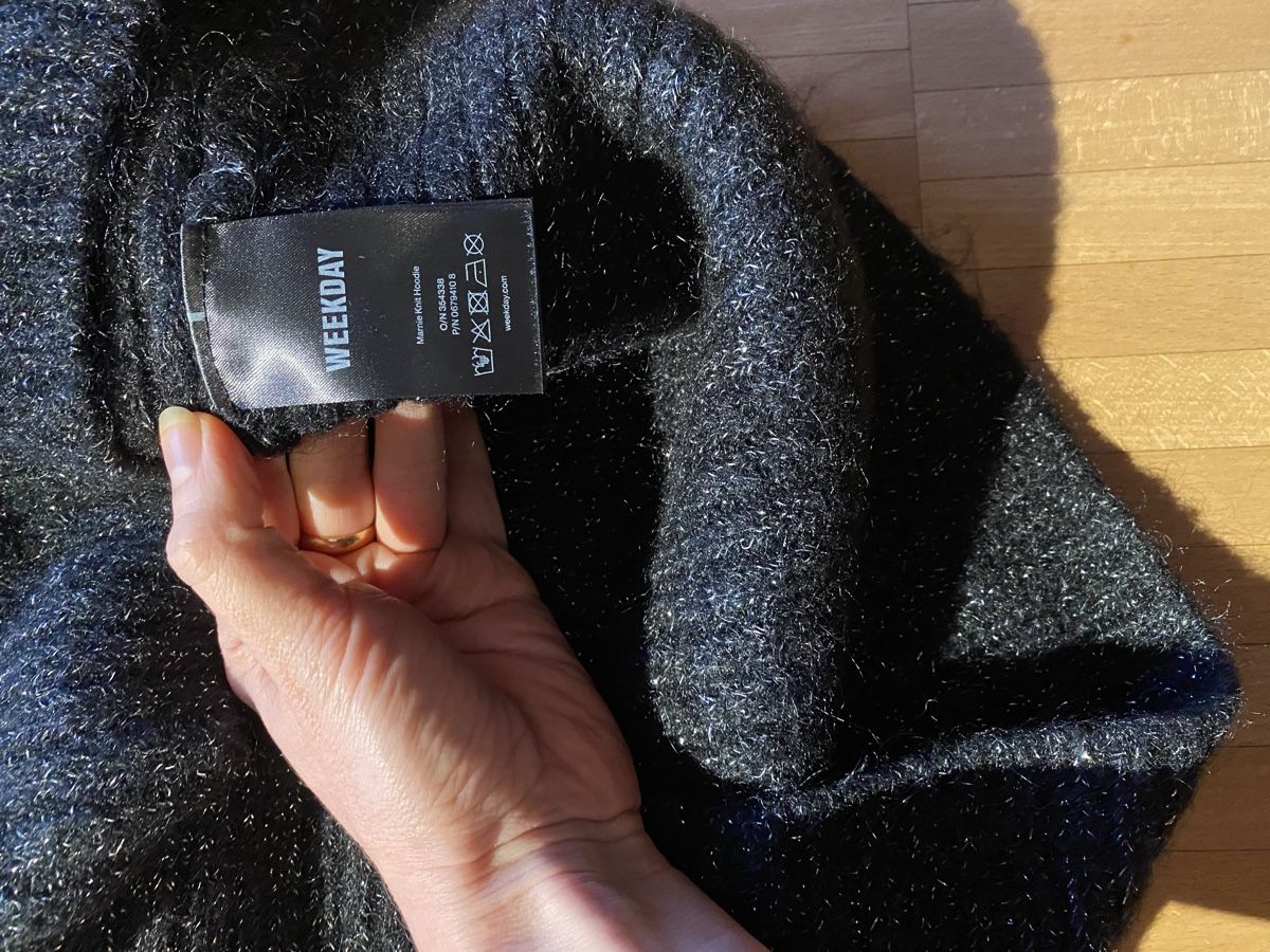 Weekday Pullover & Sweatshirts: Weekday Damen Pullover – Gebraucht aus Laupen BE von ole_l8gg 6