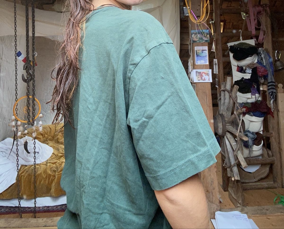 T-shirt: Basic Oversized grünes T shirt aus Baumwolle  – Usato da Rehetobel venduto da Norea69 1