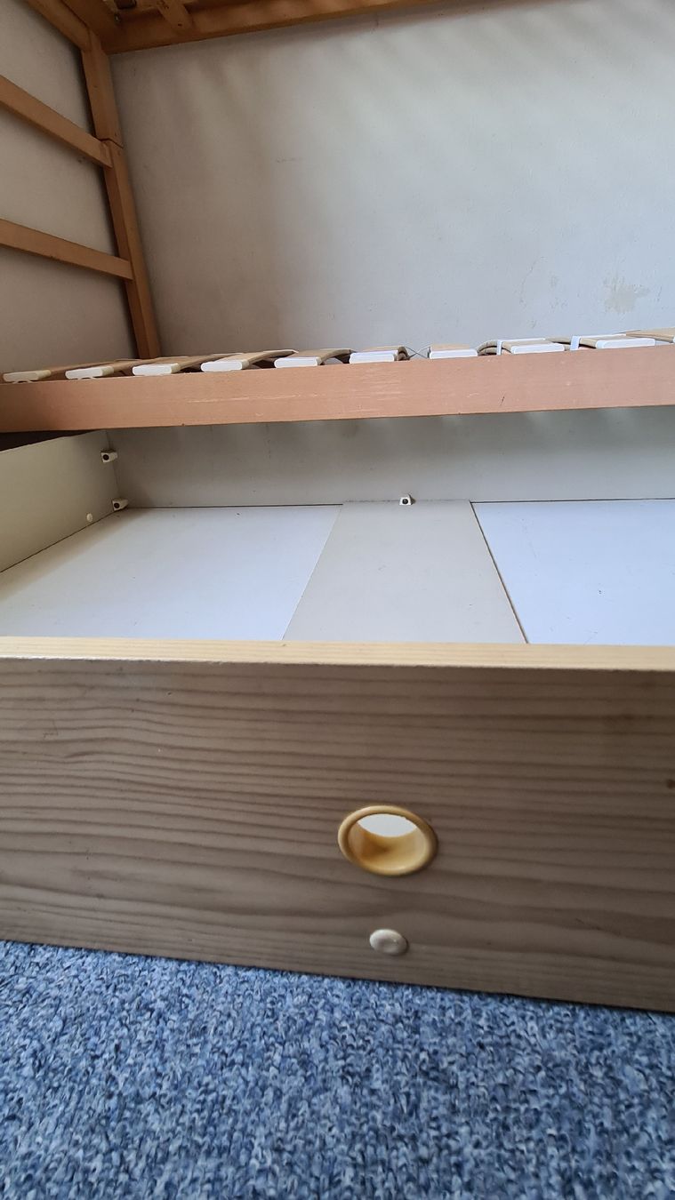 Ablagesysteme: Bett-Schublade – Gebraucht aus Winterthur von Noki44 4