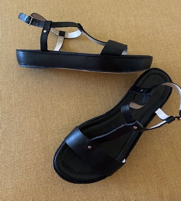 Scarpe da donna: Sandale Gr 38/5 – Usato da Zürich venduto da lakili 1