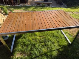 Gartentisch Holz Alu - Perfekt für den Sommer! ☀️ 55 Zeichen