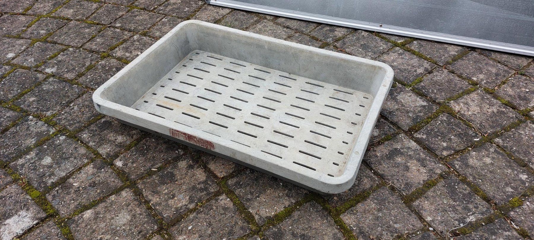 Contenitori & Simili: Schalen Hartplastik 60 x 40 cm. ( Preis für 11 Stück ) – Usato da Horw venduto da Zentral50
