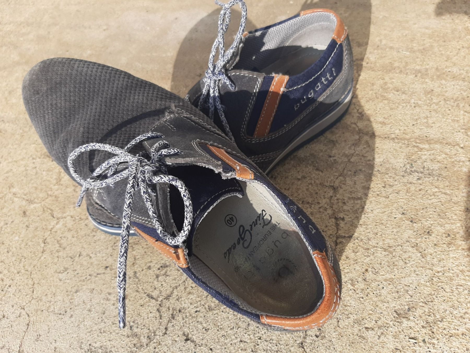 Bugatti Herrenschuhe: Bugatti Herrenschuhe Gr. 40, Leder (rauh) – Gebraucht aus Hondrich von majululu71