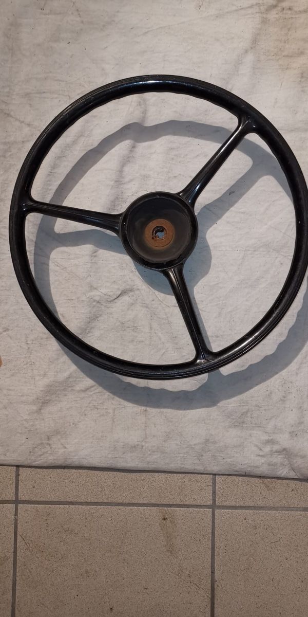 Bosch Tutti pezzi di ricambio auto: OLDTIMER LENKRAD VON DER MARKE BOSCH AUS METALL – Usato da Basel venduto da ros_sb8c