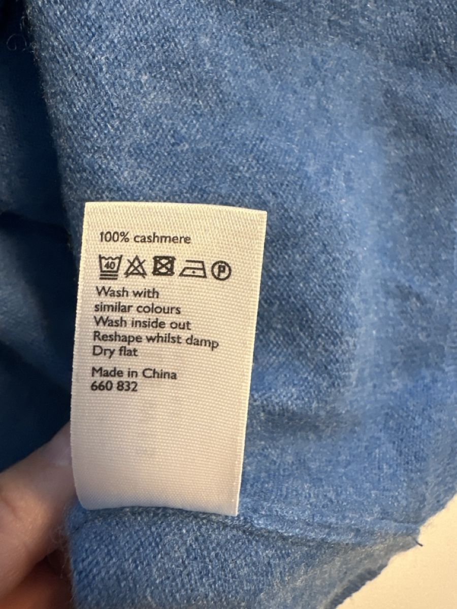 Pulls & Sweat-shirts: Kaschmirpullover - Grösse 36 (8 UK) – D'occasion à Zürich par KrisZH 3