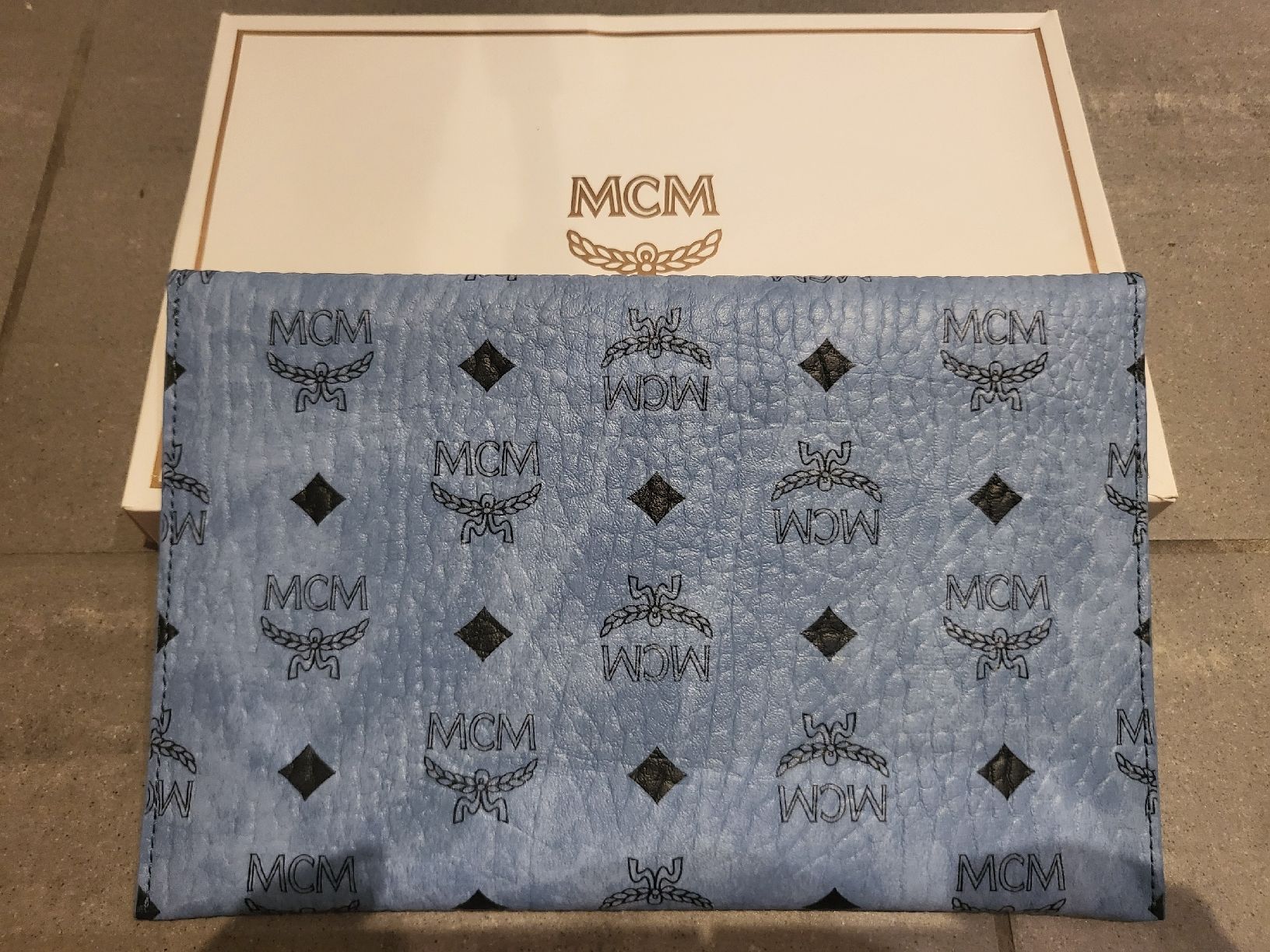 Mcm Borse: NEUE MCM Visetos Monogram Pouch – Nuovo e nell'imballaggio originale da Hellbühl venduto da d.d.d.125 4
