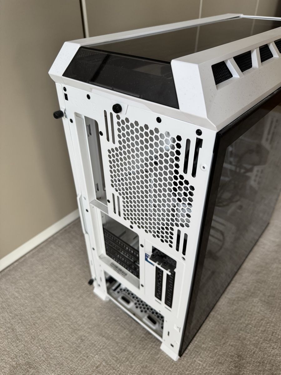 Corsair Custodie: Cooler Master Case - Big Tower – Usato da Fislisbach venduto da Gilles.mue 5