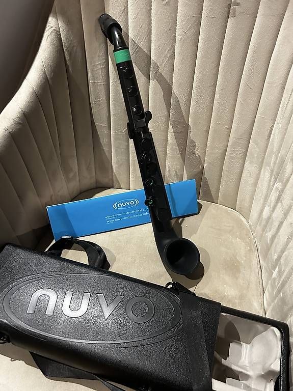 Strumenti musicali: jSAX2.0 von Nuvo – Usato da Spiez venduto da hge_sm2z