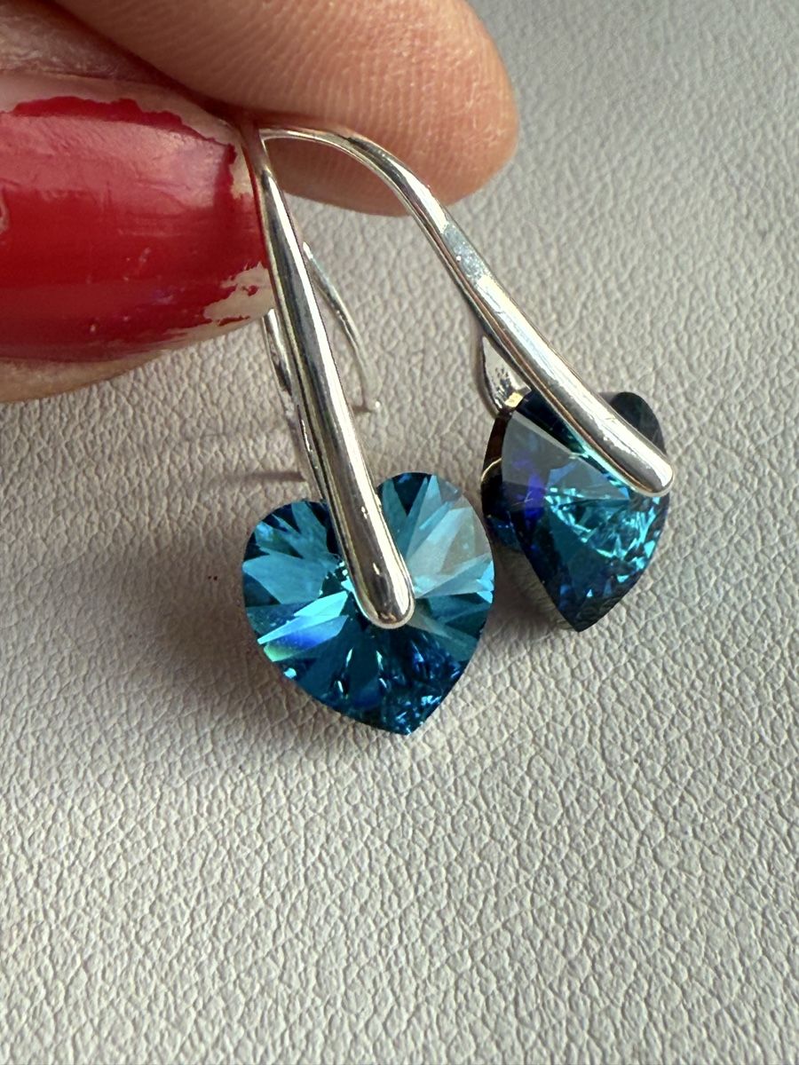 Swarovski Ohrringe & -stecker: Blaue Swarovski Crystal Ohrringe NEU – Neu und originalverpackt aus Basel von Chili007 2