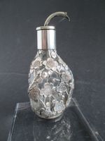 Jugendstil Parfüm-Flakon mit Silberrosen überzogen, 11cm,