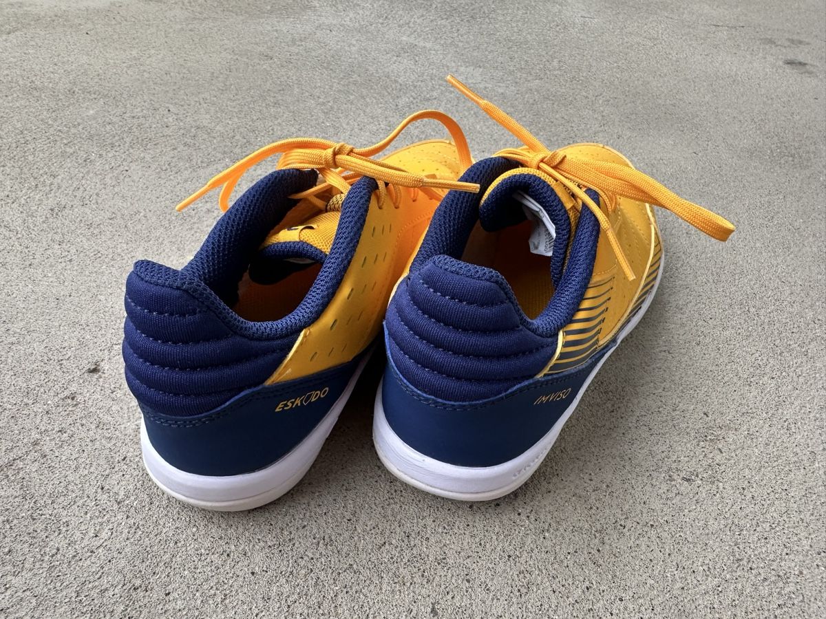 Schuhe für Jungen:  Fussball-Hallenschuhe Grösse 38 – Gebraucht aus Winterthur von melanie28 2