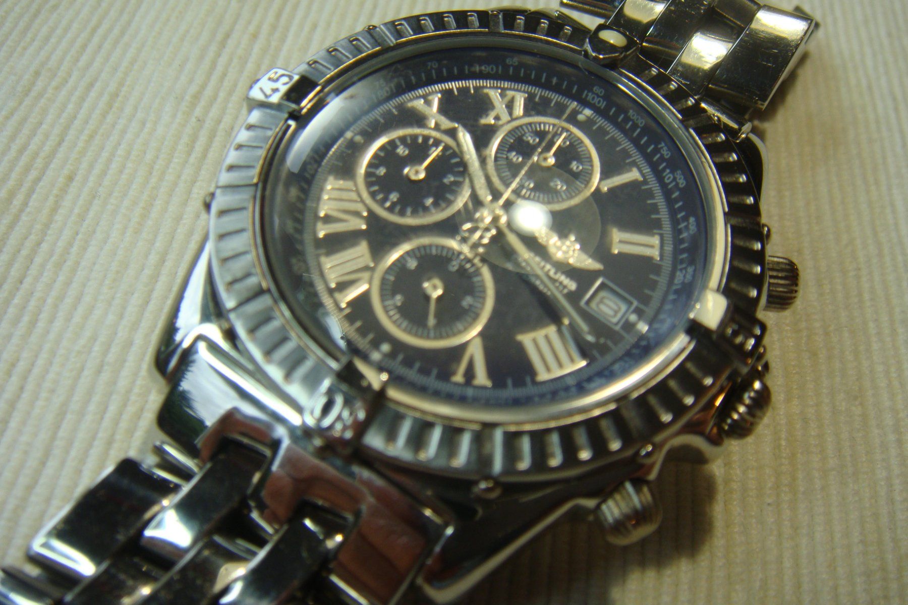 Uhren: Chronograph Quartz – Gebraucht aus Emmenbrücke von kuhn4951