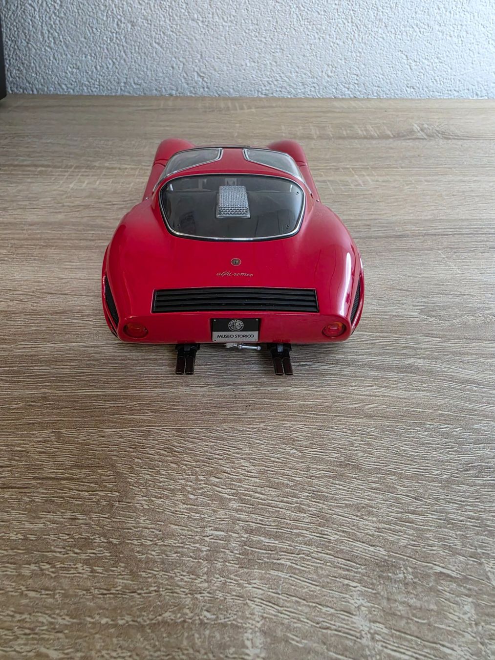 Kit di modellismo & Modellini statici: Alfa Romeo 33 Stradale Autoart – Nuovo (secondo la descrizione) da Bellikon venduto da Kekko11 2