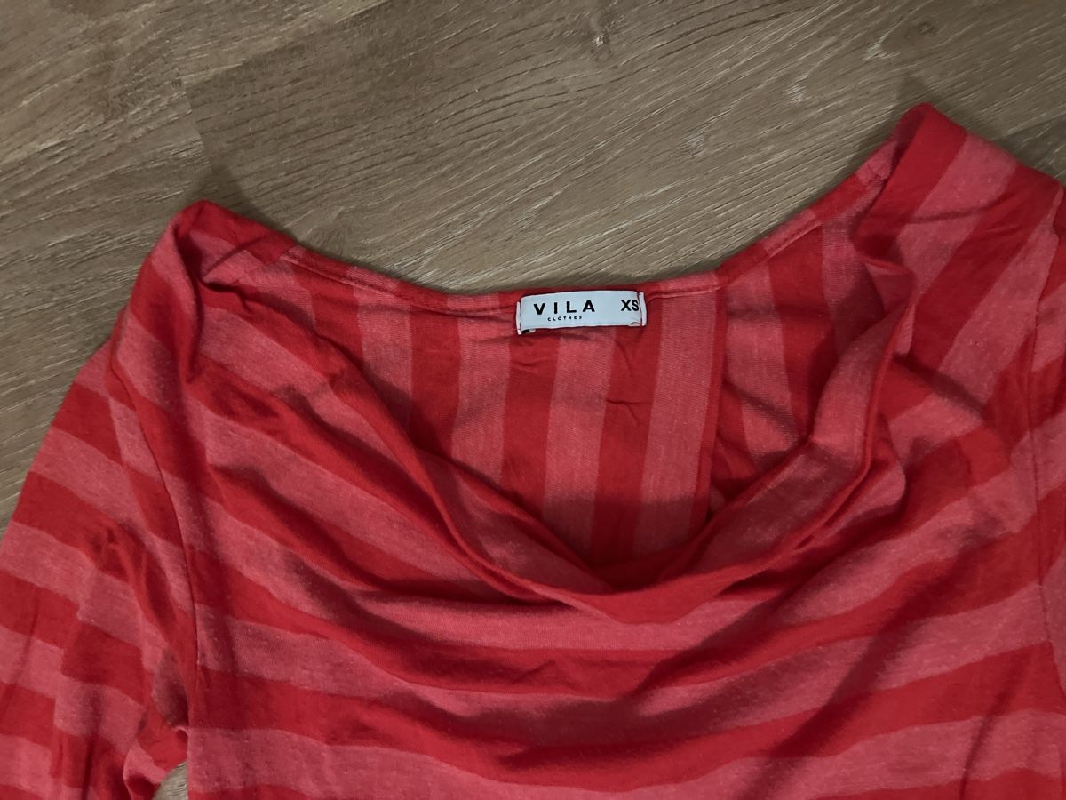 Vila T-Shirts: Langarm-Shirt VILA, Gr. XS – Gebraucht aus Zuchwil von Commander0 2