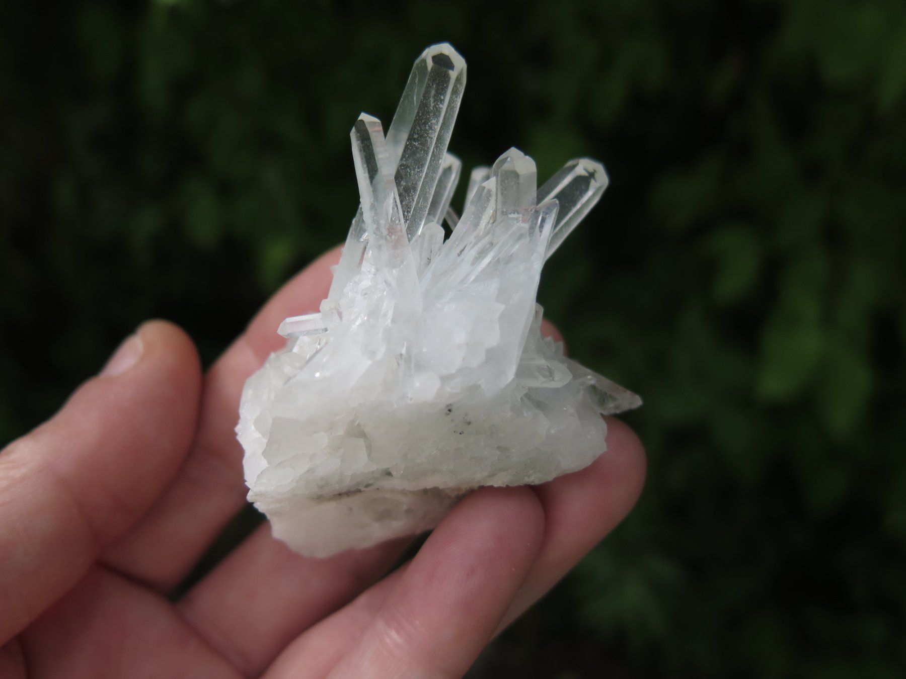 Mineralien & Heilsteine: Bergkristall von Bulgarien – Gebraucht aus Schaffhausen von Yamakana51L8736OQ8 8