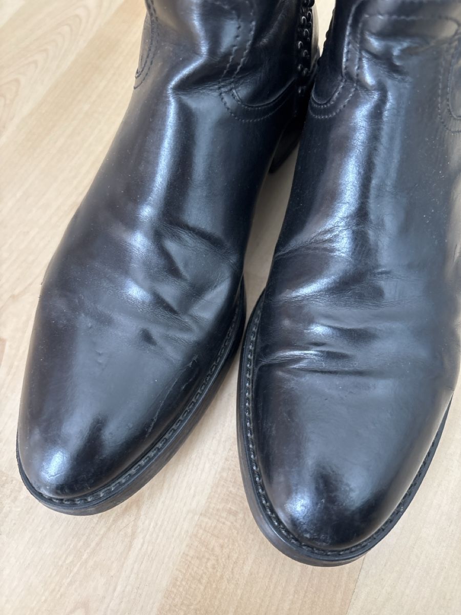 Damenschuhe: Real Rubber Schuhe  mit Nieten, Grösse 36.5 – Gebraucht aus langenthal von rundholz7 1
