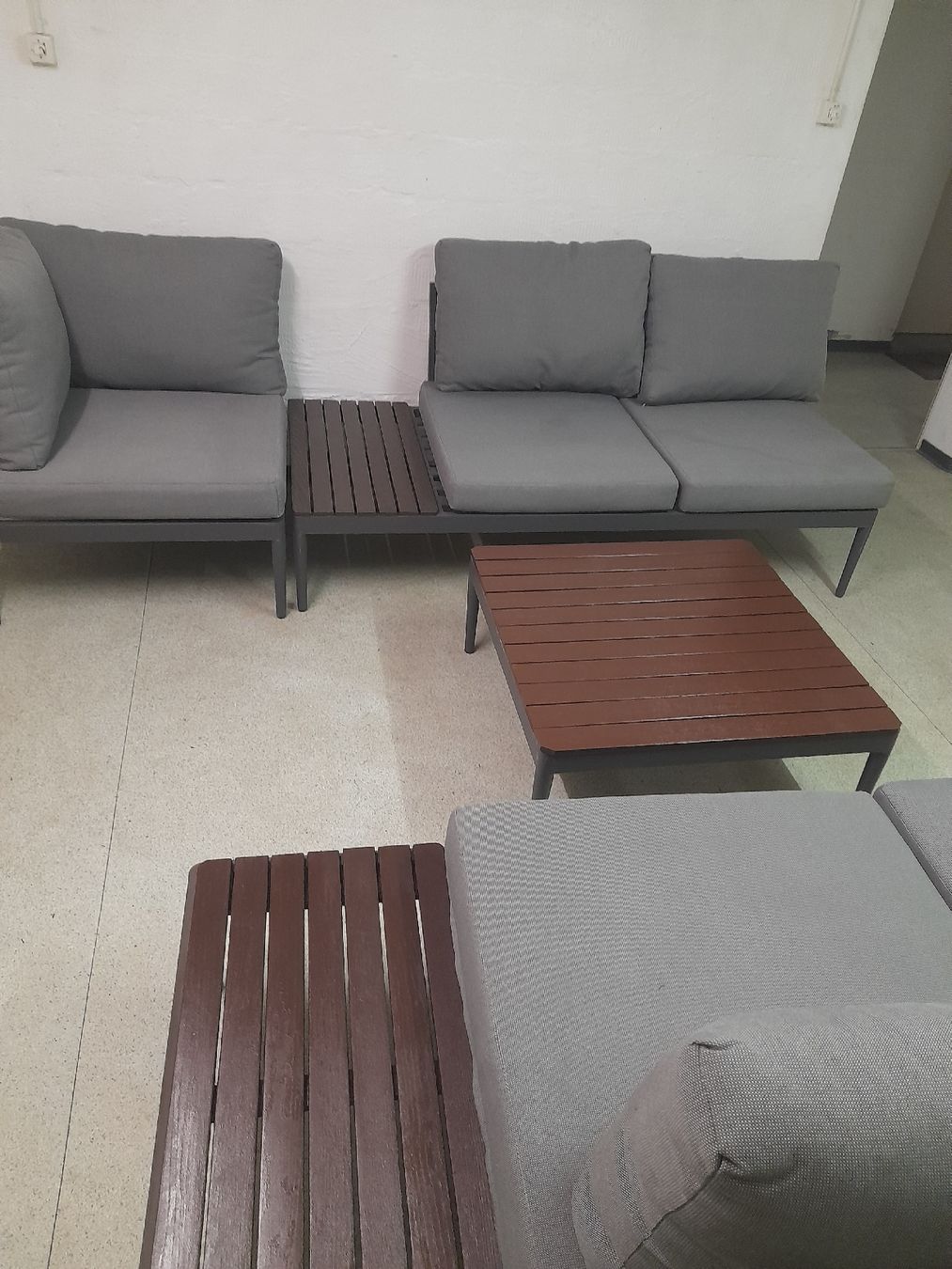 Set di tavolo e panche: Garten Möbel – Usato da Glattbrugg venduto da B_B 1