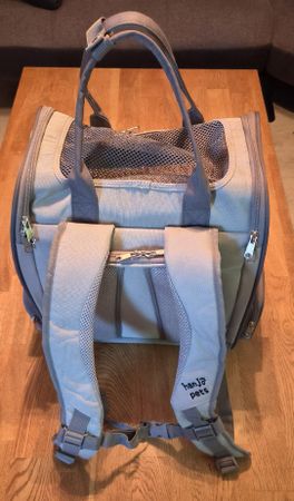 Hunde / Katzen Rucksack erweiterbar grau guter Zustand