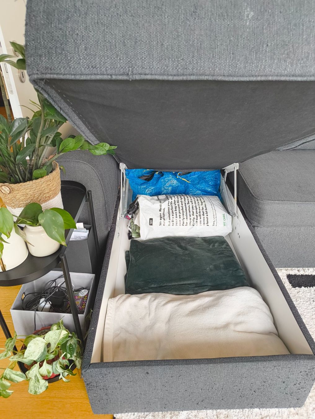 Sofas: Couch Dunkelgrau (252x160) – Gebraucht aus Zürich von Dominic025 3